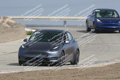 media/Oct-19-2025-Speed Ventures (Sun) [[a6e7fe67be]]/TC B/Session 2 (Outside Grapevine)/